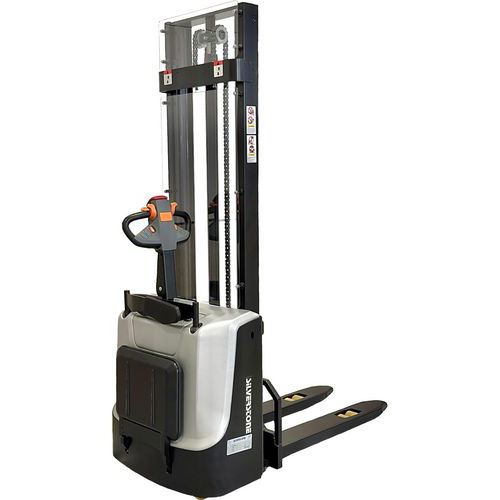 Täyssähköinen pinoamisvaunu ES1536P, 1500 kg - Silverstone