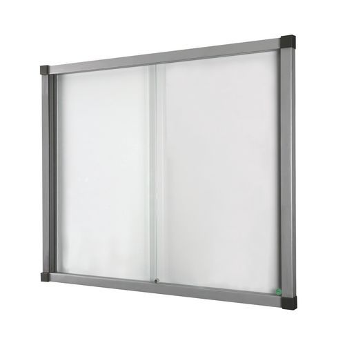 Ilmoitustaulukaappi Cube