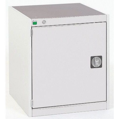 Kaappi Cubio rei'itetyillä ovilla – korkeus 700 mm – Bott