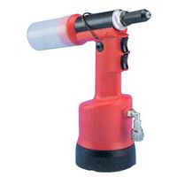 Paineilmatoiminen nitoja